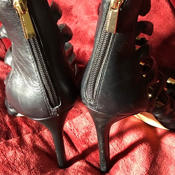 Vince Camuto Balmain style heels - Picture 5 of 7
